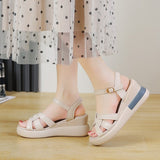Out Buckle Sandals Women 2023 Summer New Dew Toe Casual Retro Flat Roman Sandals Women's